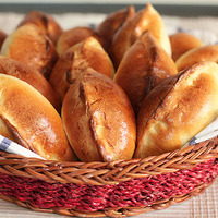 Пирожки, ватрушки и булочки