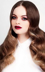 Прямой пробор и аккуратные «голливудские» волны Прямой пробор и аккуратные «голливудские» волны