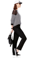 Модный лук в стиле спорт-шик Модный лук в стиле спорт-шик