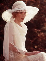 Платье в стиле 20-х годоа Миа Фэрроу фильм Великий Гэтсби, 1974 год Платье в стиле 20-х годоа Миа Фэрроу фильм Великий Гэтсби, 1974 год