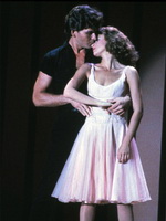 Розовое платье Дженнифер Грей фильм Грязные танцы, 1987 год Розовое платье Дженнифер Грей фильм Грязные танцы, 1987 год