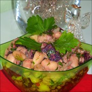 САЛАТ с печёной свеклой, белой фасолью и ...