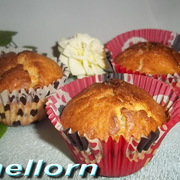 Кексы из белого шоколада с лимонной ноткой и фисташками