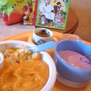 "Овощное пюре и рыба, фруктовый творог и компот для Вашего малыша".