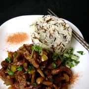 Стир-фрай из свинины с грибами и сладким перцем, с рисом басмати mix от  «Мистраль» за 15 минут