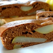 Грушевый пирог с корицей на йогурте 