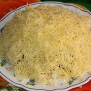 Салат с куриной грудкой и шампиньонами