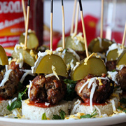 Канапе с фрикадельками