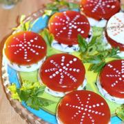 Томатный террин с сыром и орехами  