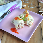 Кальмары фаршированные басмати «Quinoa Mix» и креветками под сырным «Бешамель» 