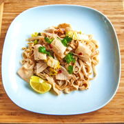 Тайская лапша с кальмарами