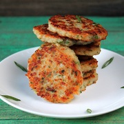 Постные котлеты с кальмарами и манкой