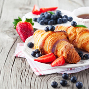 Круассаны с шоколадом