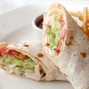 Чикен-ролл (курица с овощами в лаваше)