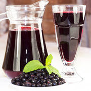 Морс из черной смородины с корицей