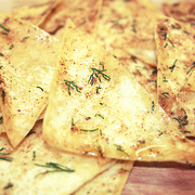 Домашние чипсы из лаваша за 2 минуты