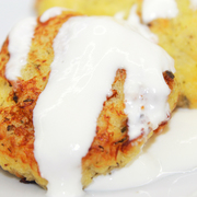 Картофельные драники с творогом по-украински