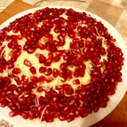 Салат с семгой и гранатом