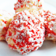 Праздничная закуска-салат "Крабовые шарики"