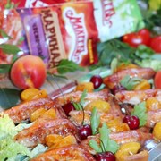 Карамелизированные крылышки с абрикосами