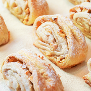 Слойки с яблоками и корицей | Очень вкусно!