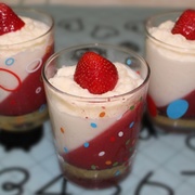 Клубничный десерт