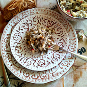 Салат из морской капусты.