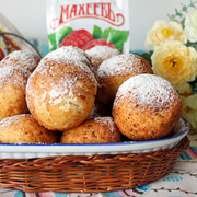 Лучший рецепт творожных пончиков с малиновым джемом «МахеевЪ»