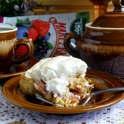 Лучший пирог с яблочной начинкой, джемом «МахеевЪ» и меренгой.