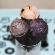 Готовим самое черное мороженое! 