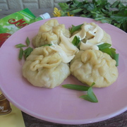 Лучший рецепт паровых пельменей с картофелем и свининой с кетчупом или Махеев и майонезом с перепелиными яйцами