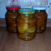 Салат с кабачками острый