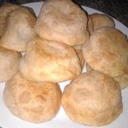 Пирожки-бомбочки с помидорами и сыром - оперативные и бюджетные!