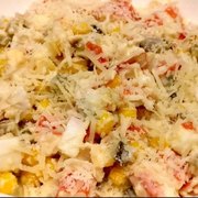 НОВЫЙ САЛАТ С КРАБОВЫМИ ПАЛОЧКАМИ, ОГУРЦОМ, КУКУРУЗОЙ