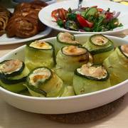 Рулеты из цукини с куриной грудкой (легкий ужин)