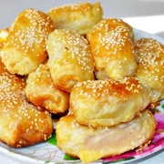 Слоеные трубочки с ветчиной и сыром за 15 минут - обожают все!