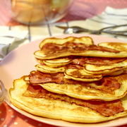 Блинчики с беконом