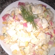 Очень вкусный салат из крабовых палочек и сыра