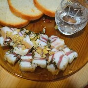 Солёное сало за 36 часов с чесноком и зеленью.