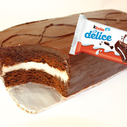 Гигантский шоколадный батончик Kinder Delice