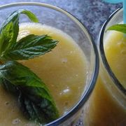 Супер витаминный напиток. СМУЗИ из апельсина и банана без сахара.