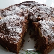 Яблочный пирог из доступных продуктов.