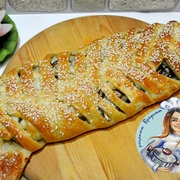 Пирог со шпротами.