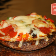 Праздничная закуска "Пицца в шляпе"