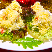 Праздничная закуска на ананасовых кольцах