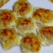 Куриные шарики в сливочно-сырном соусе