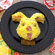 Новогодний салат "Собачка"