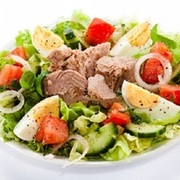 Салат с тунцом консервированным на новогодний стол