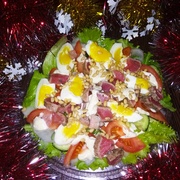 Салат со свежим тунцом