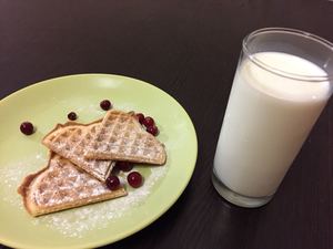 Фото к рецепту: Печенье из моего детства или печенье с дырочками:) Фото к рецепту: Печенье из моего детства или печенье с дырочками:)